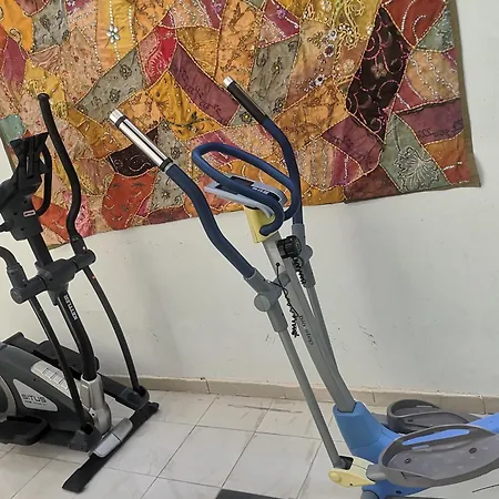 Luxury וילה אדחה