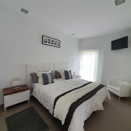 Luxury אדחה